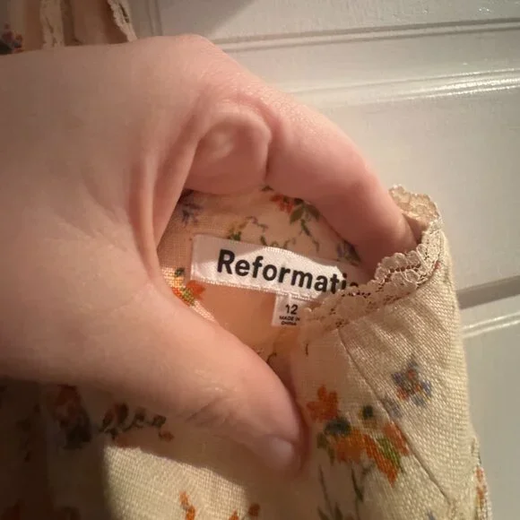 Reformation Dress 12 - Picture 3 of 4